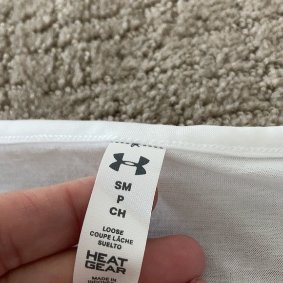 NWT Ball state university women’s short sleeve t-shirt white UA small - Picture 3 of 7